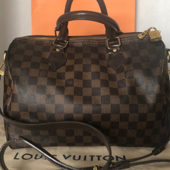 Louis Vuitton Handbags - ❌SOLD❌💯 % AUTHENTIC LOUIS VUITTON SPEEDY LEATHER BAG.